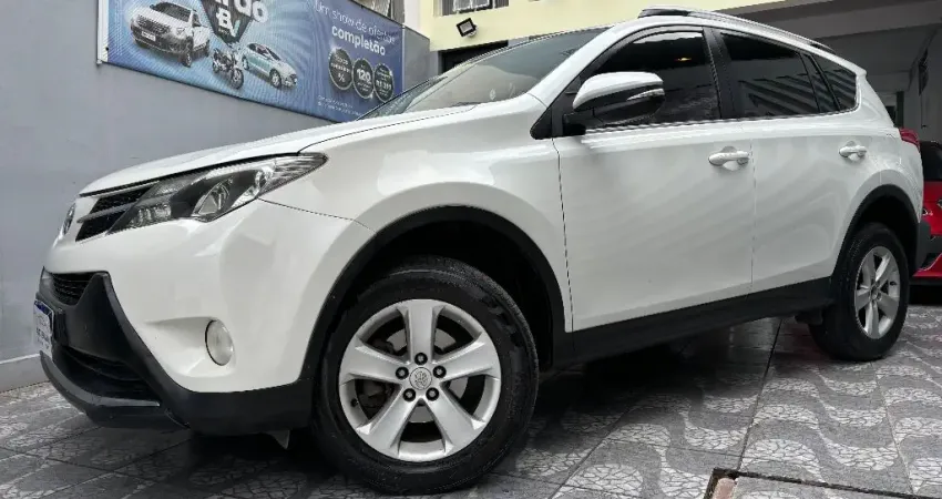 Toyota Rav4 2013 revisado com garantia da loja 