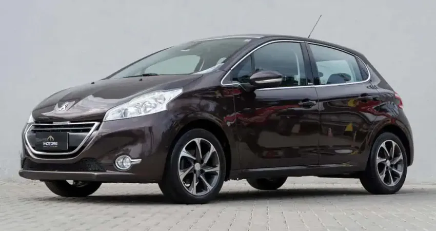 PEUGEOT 208 PREMIER 1.6 2014