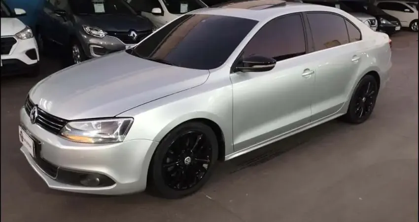 VOLKSWAGEN JETTA 2.0T 2011