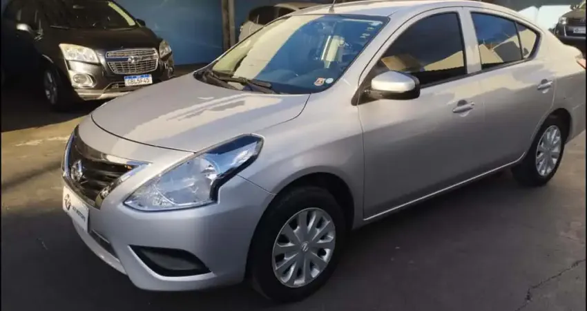 NISSAN VERSA 10 2019