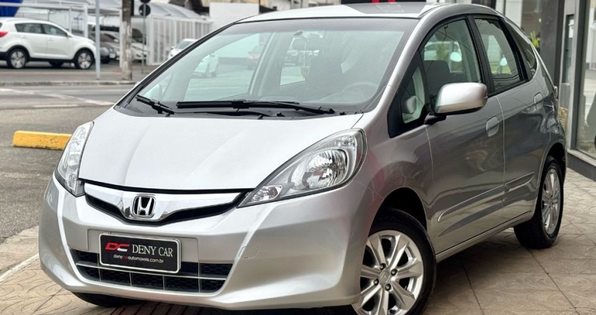 Honda FIT LX 1.4l - 96 mil kms