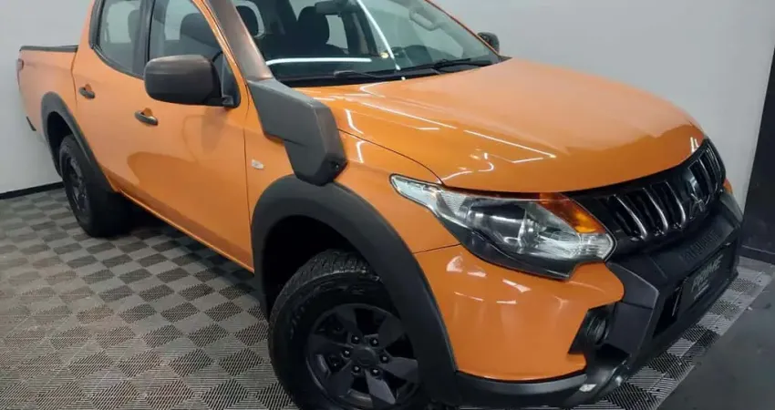 MITSUBISHI TRITON SPORT SAVANA 2022