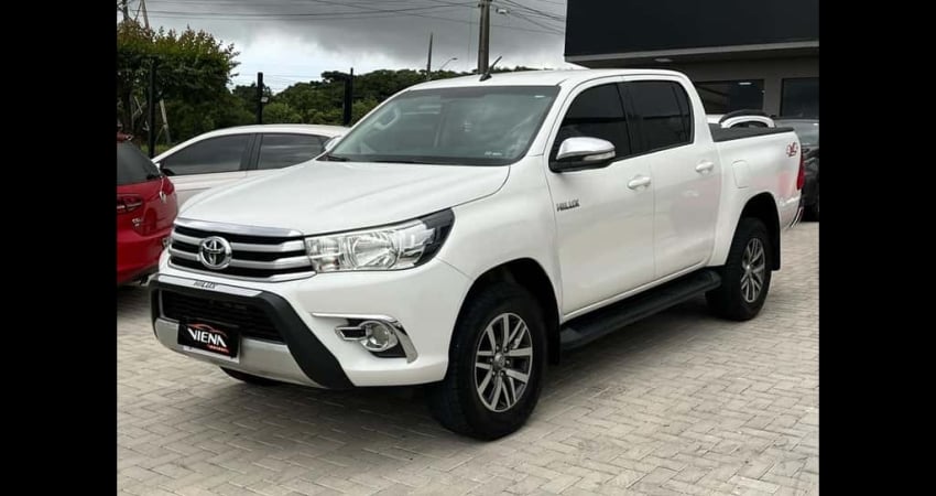 TOYOTA HILUX 2.8 SRV 4X4 CD 16V DIESEL 4P AUT 2017