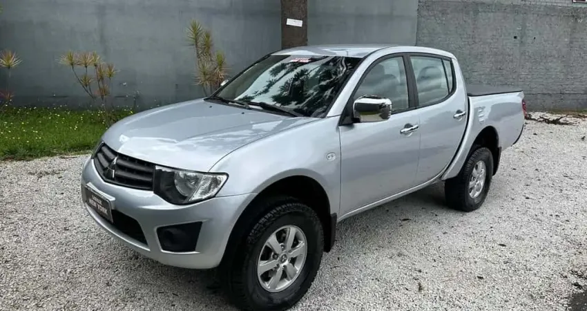 MITSUBISHI L200 TRITON 3.2 D 2013