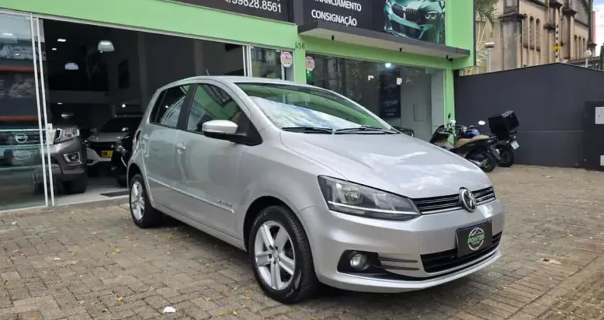 VOLKSWAGEN FOX 1.6 CONFORT MB 2016