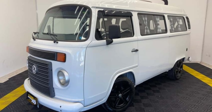 VOLKSWAGEN KOMBI 2013