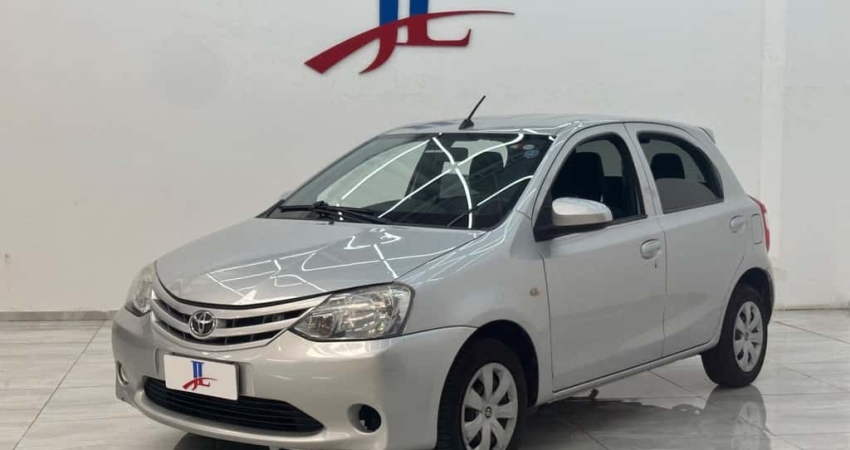TOYOTA ETIOS X 1.3 2017