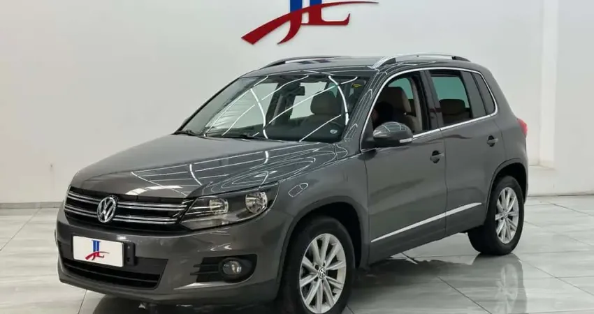 VOLKSWAGEN TIGUAN 2.0 TSI 2015