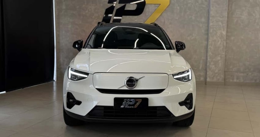 Volvo XC40 /  6 PLUS - Branca - 2023/2023