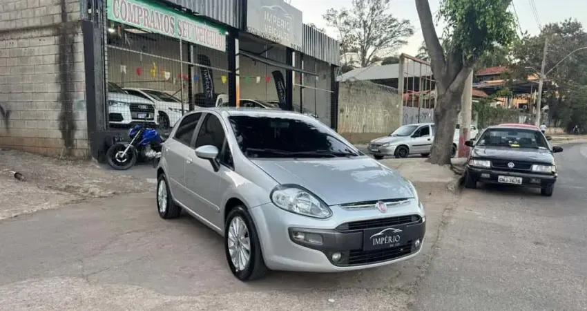 FIAT PUNTO ESSEN. 1.6 DL 2017