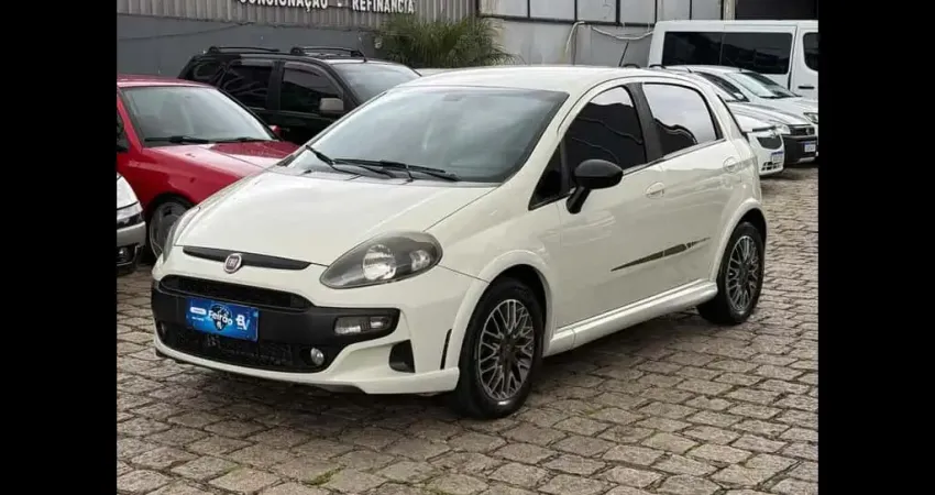 FIAT PUNTO BLACKMOTION 1.8 16V 2015