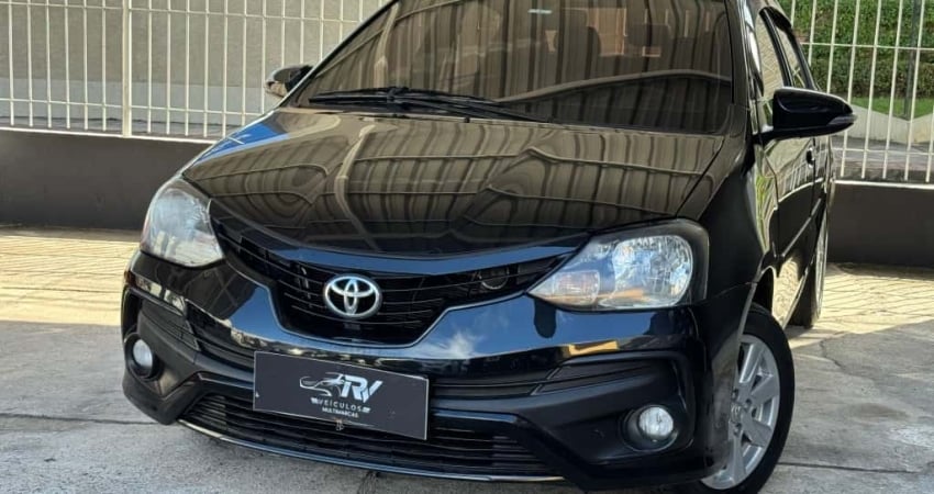 Toyota Etios 2020 1.5 x plus sedan 16v flex 4p automático