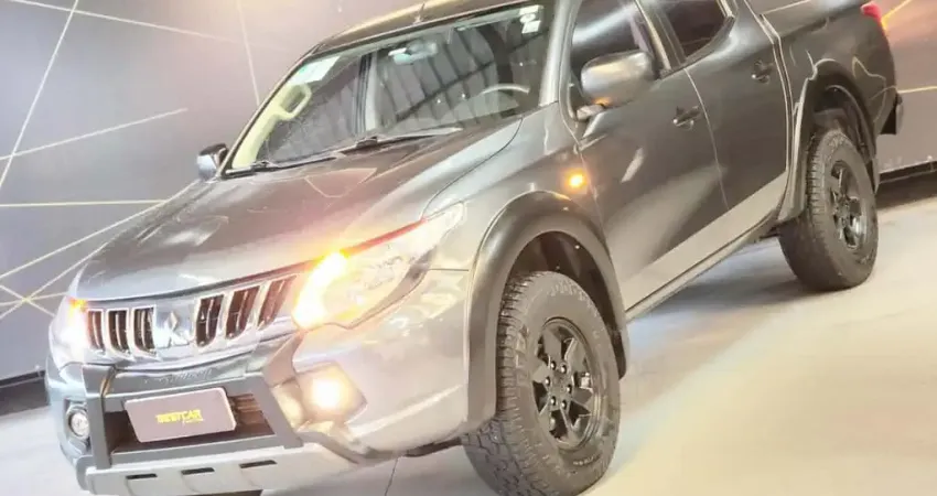 MITSUBISHI L200 TRITON 2.4 GLS OUTDOOR 4x4 2023