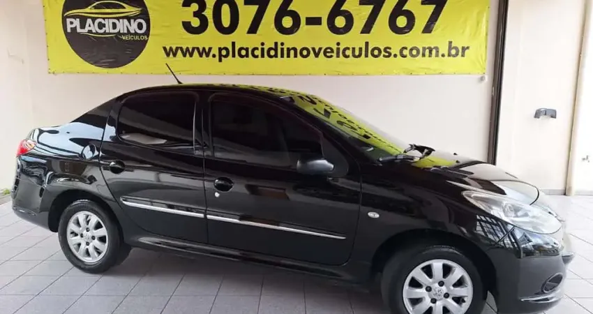 PEUGEOT 207 SEDAN PASSION XR-SPORT 1.4 8V FLEX 4P 2013