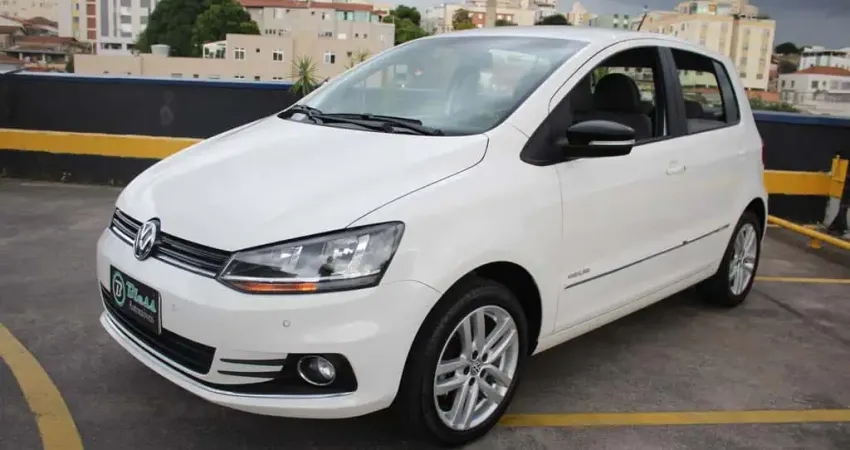 Volkswagen Fox 2015 1.6 mi highline 8v flex 4p automatizado