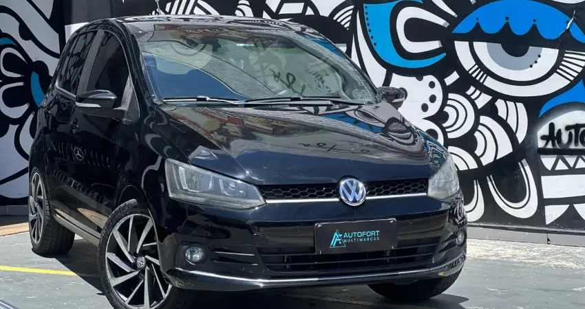 Volkswagen Fox RUN 1.6 flex 2017   Motor: 1.6	  Ano: 2017 - Perfeito!!