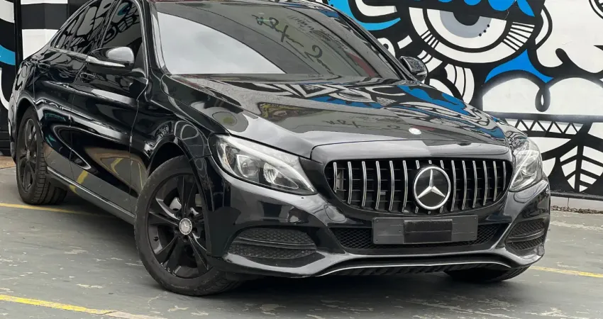 Mercedes C-180 2015 - 1.6 Turbo - Interno claro - Lindissima - Revisada