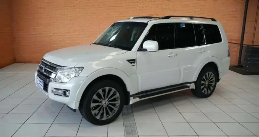 MITSUBISHI MMC PAJERO HPE 3.2 D 2015