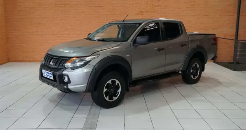 MITSUBISHI L200 TRITON SPORT OUTDOOR GLX 2.4 MANUAL DIESEL 2020