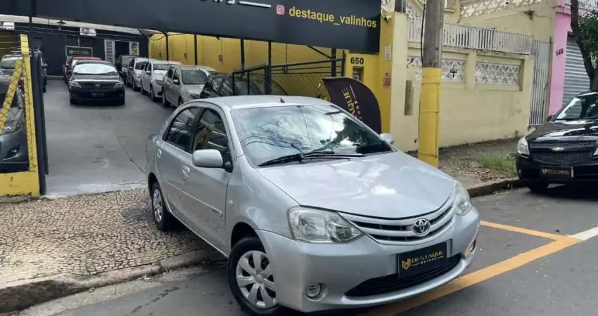 ETIOS X Sedan 1.5 Flex 16V 4p Mec.
