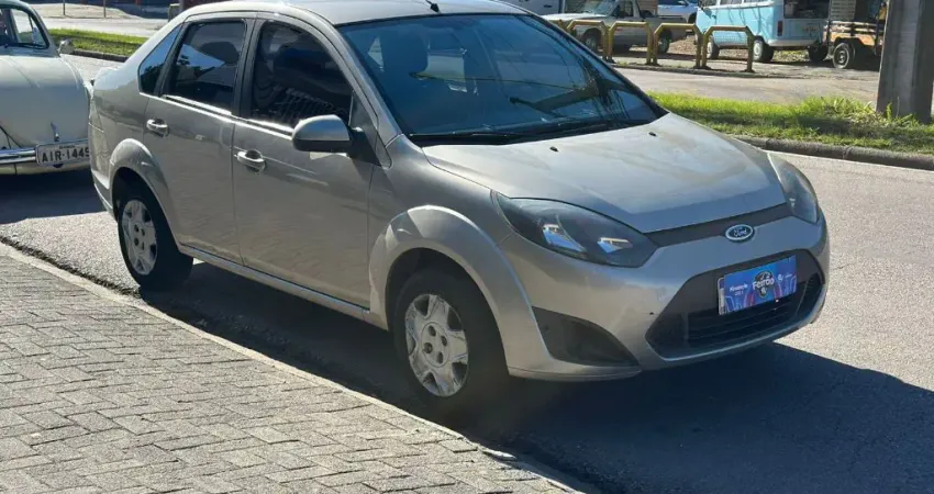 FIESTA SEDÃ 