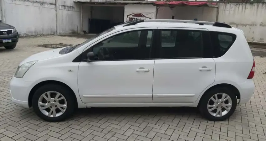 Nissan LIVINA S 1.8 16V Flex Fuel Aut.
