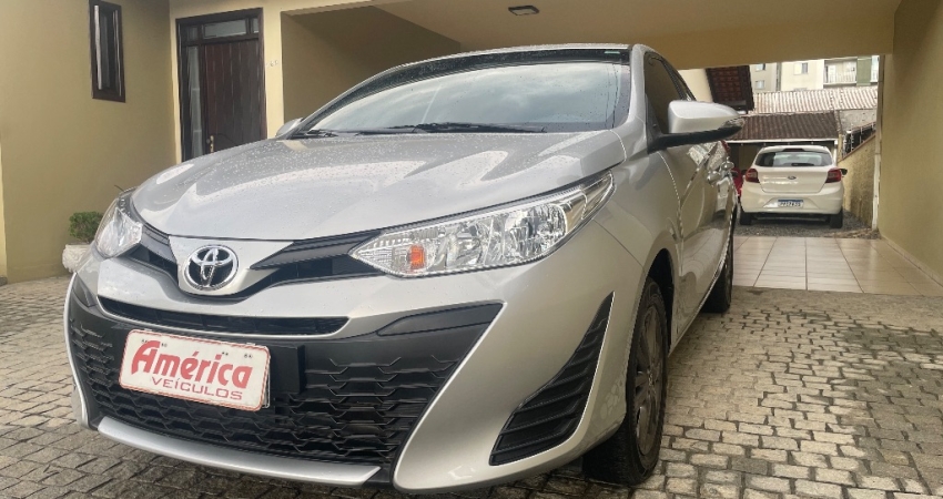 Toyota/Yaris S 1.5 Aut 2021