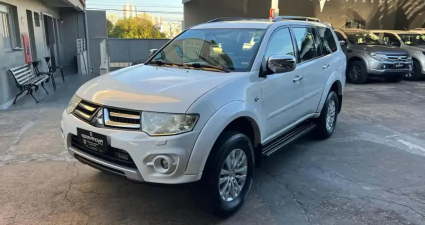 MITSUBISHI PAJERO DAKAR HPE D 2014