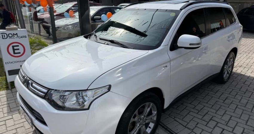 MITSUBISHI MMC OUTLANDER 3.0 GT 2015