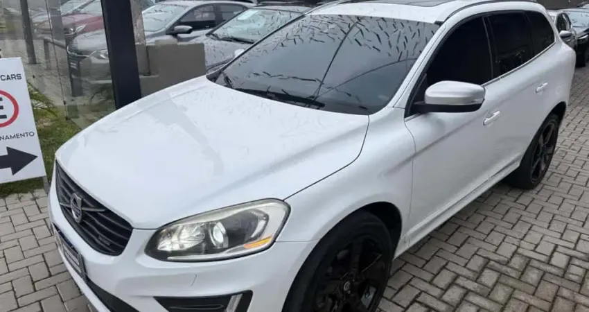 VOLVO XC60 2.0T5 R-DES 2015