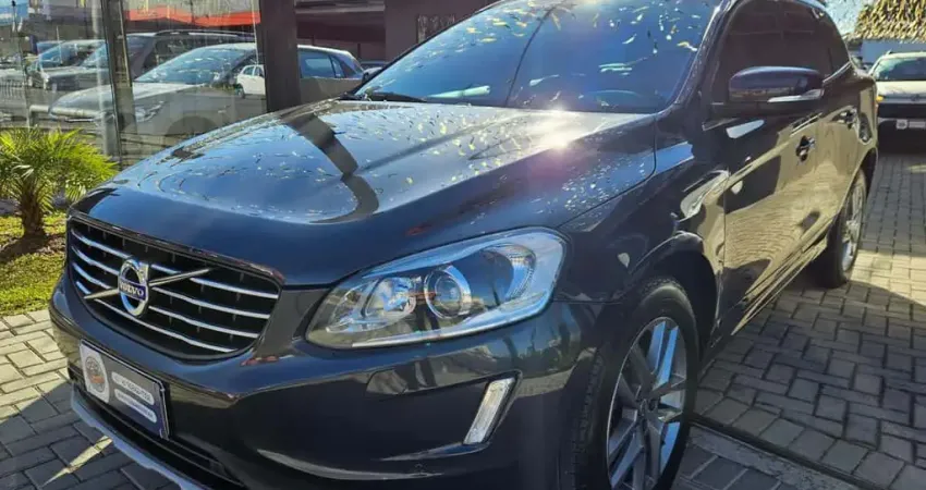 VOLVO XC60 2.0 T5 MOM 2017
