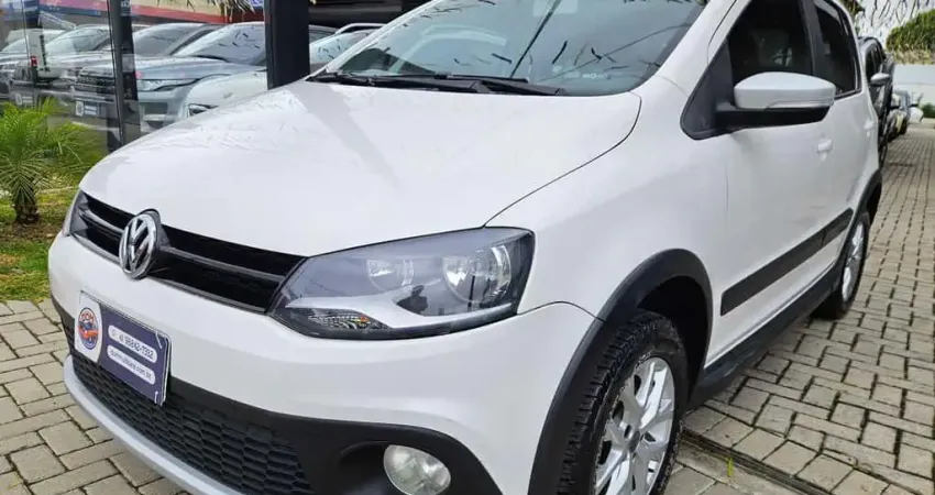 VOLKSWAGEN CROSSFOX GII 2014