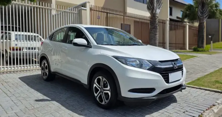 Honda HR-V 2016 LX completa, impecável. Linda SUV branca..
