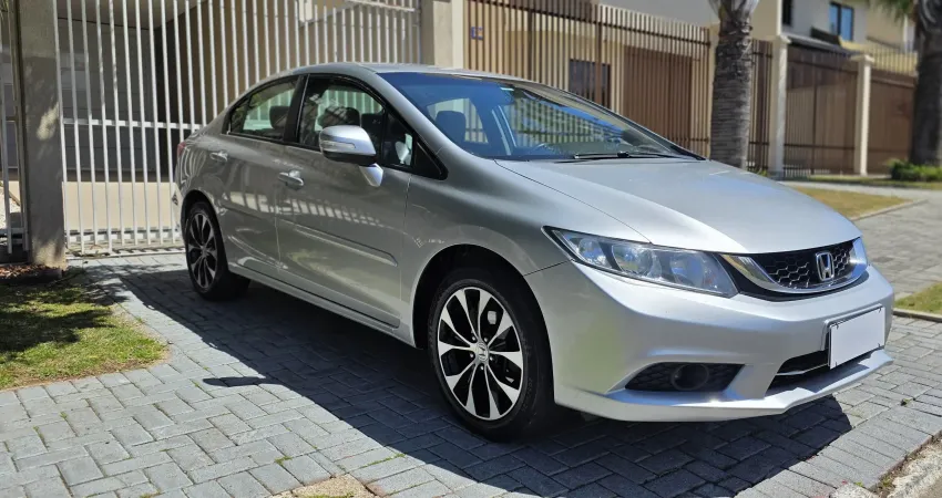 Honda Civic LXR 2.0  FlexOne 2015  O mais bonito de Curitiba! Impecável !!!  Top de linha com rodas 