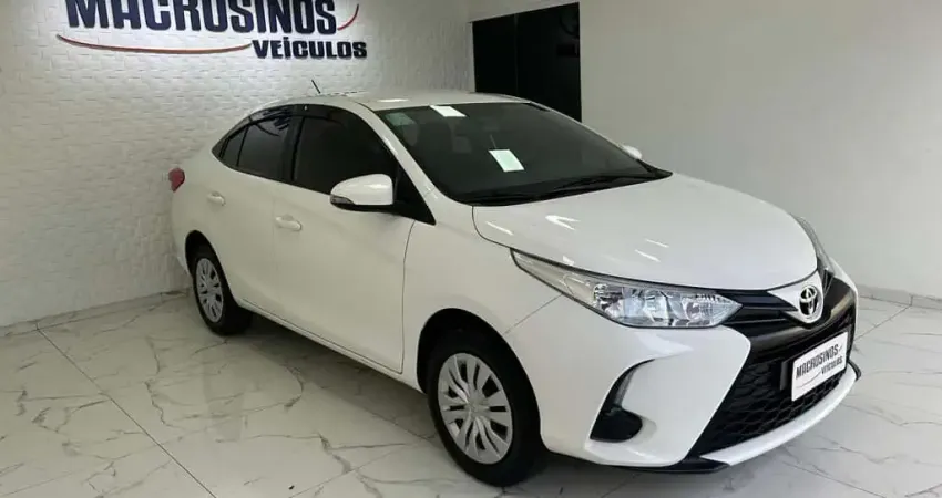 Toyota Yaris XL Sedan 1.5 Flex Aut.  - Branca - 2022/2023