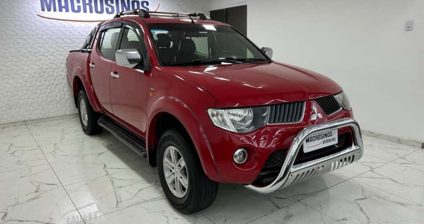 Mitsubishi L200 Triton HPE 3.2 CD TB Int.Diesel Aut  - Vermelha - 2010/2010