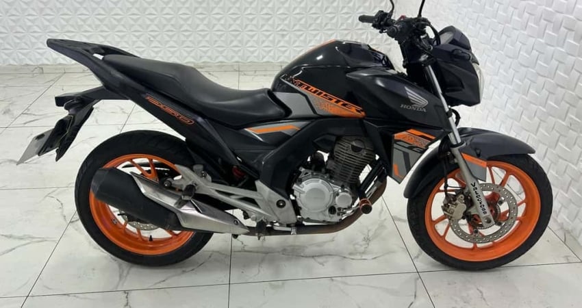Honda Twister 250 CBX /CBF  A S - Cinza - 2021/2021