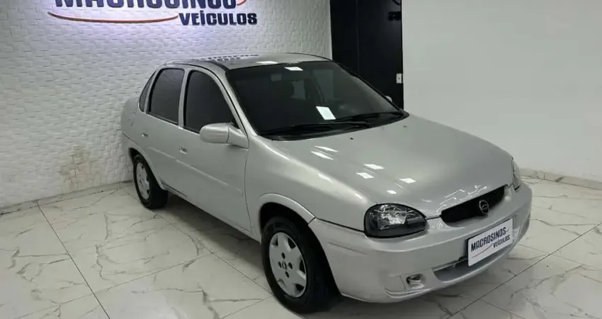 Chevrolet Corsa Sedan 1.0/Millenium/Classic VHC  - Prata - 2003/2003