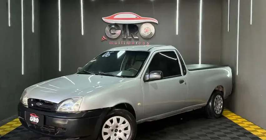 Ford Courier 1.6 Flex  - Prata - 2006/2006