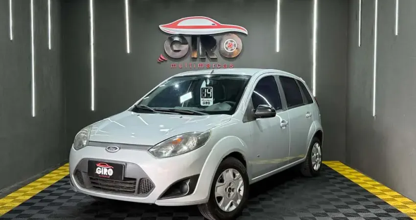 Ford Fiesta 1.0 8V Flex/Class 1.0 8V Flex 5p  - Prata - 2013/2014