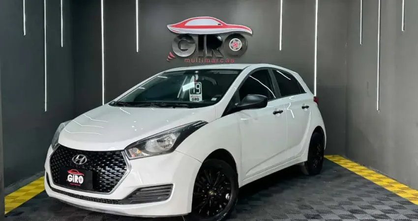 Hyundai HB20 Unique 1.0 Flex 12V Mec.  - Branca - 2018/2019