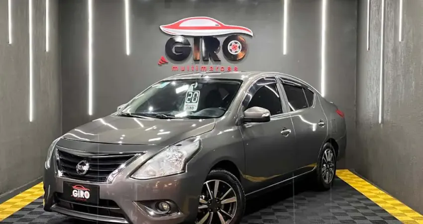 Nissan Versa SL Direct 1.6 16V Flex  Aut.   - Cinza - 2020/2020