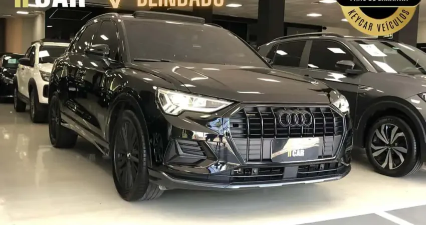 AUDI Q3 Black Ed. 1.4 TFSI Flex/Black S-tron.