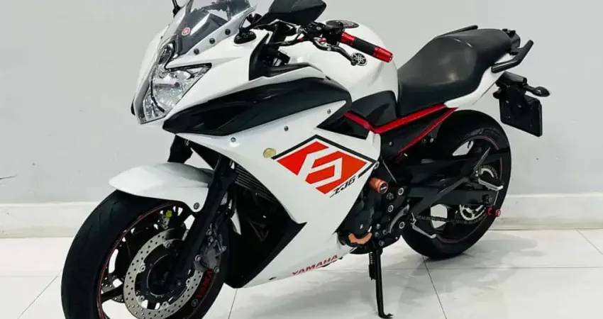 YAMAHA XJ6 F 2013