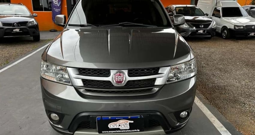 Fiat FREEMONT 2.4 EMOTION 16V GASOLINA 4P AUTOMÁTICO