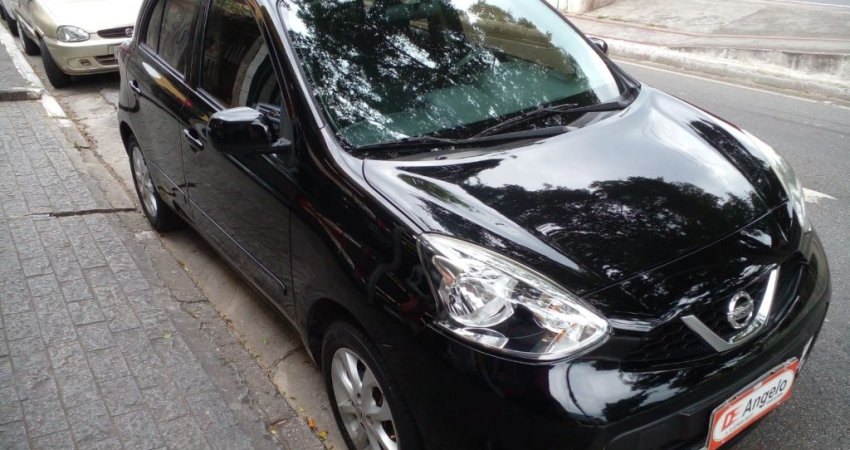 Nissan March 1.6 16v Sv 5p