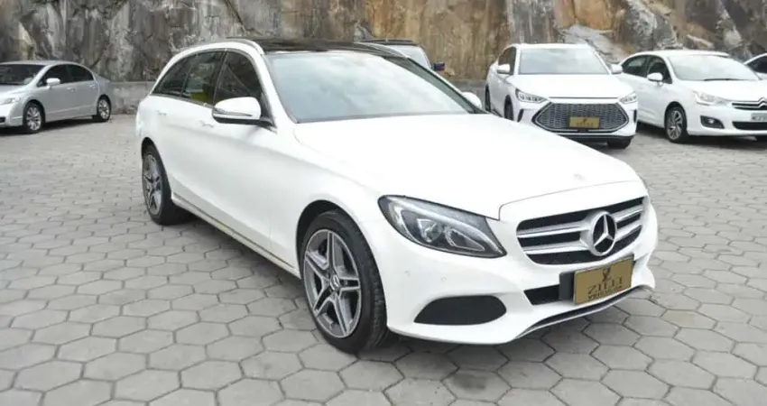 Mercedes-Benz Mercedes C-300 ESTATE AVANTGARDE 2.0 TURBO AT - Branca - 2017/2018