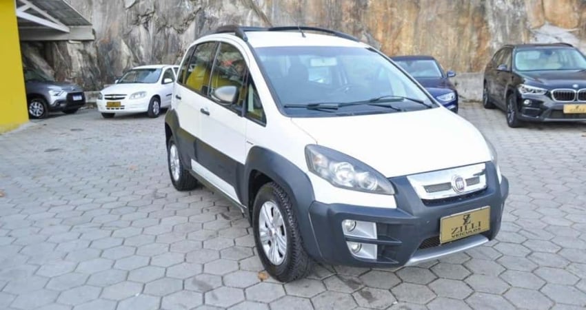 Fiat Idea ADVENTURE 1.8 DUALOGIC  - Branca - 2012/2013