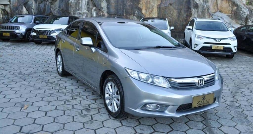 Honda Civic LXS 1.8 MT  - Cinza - 2013/2014