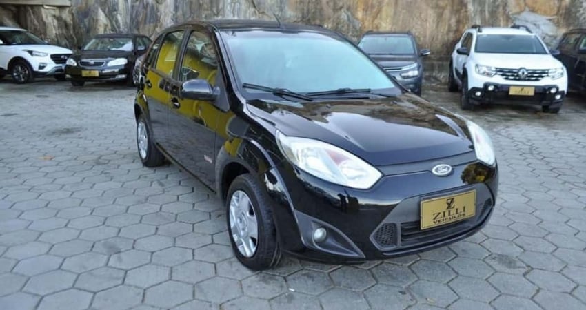 Ford Fiesta CLASS 1.6 MT - Preta - 2010/2011